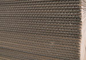 Wellpappskivor, 680x580 mm