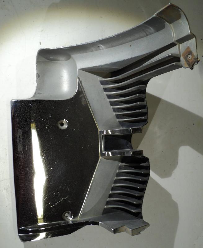 1967   Buick Wildcat   krom del I front  vänster  PT 1379175