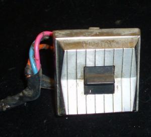 1961 Imperial Centrallås knapp