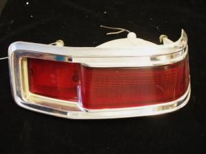 1971 Valiant baklampa höger