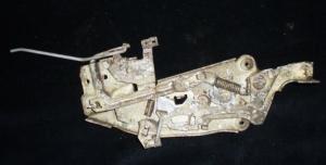 1960 Pontiac 4dr lockcase front left