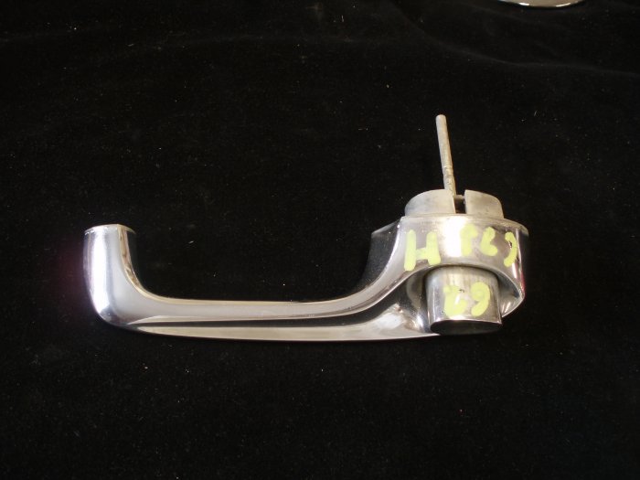 1962 Cadillac doorhandle right front