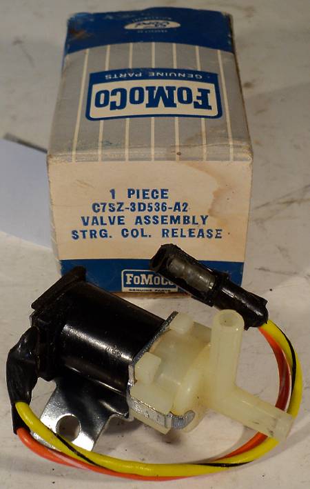1967 Thunderbird    valve steering column C7SZ-3D536-A2 N.O.S.