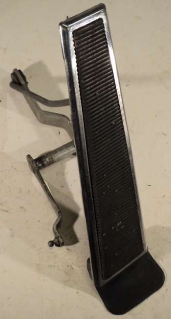 1964 Pontiac Catalina     accelerator pedal