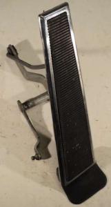 1964 Pontiac Catalina     accelerator pedal