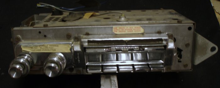 1965 Cadillac radio
