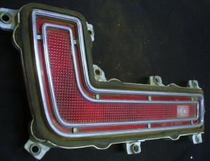 1968 Pontiac Catalina tail light right
