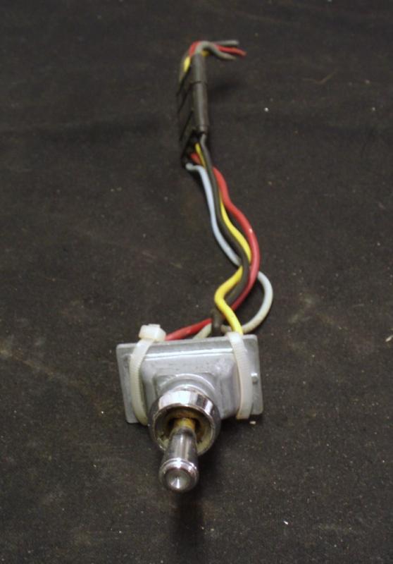 1965 Mercury Park Lane elhissknapp  bakrutan