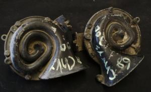 1968 Chrysler 300 signal horn (pair)