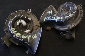 1971 Chrysler Newport signal horn (pair)