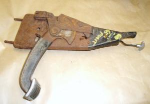1965 Pontiac hand brake mechanism