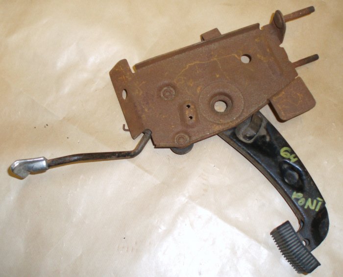 1964 Pontiac hand brake mechanism