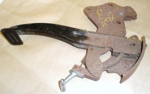 1958 Oldsmobile hand brake mechanism