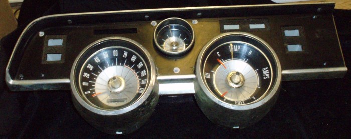 1967 Mercury Cougar instrumenthus