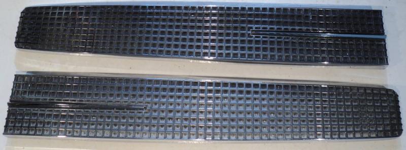 1962 Lincoln    chrome under the trunk (fine chrome)          left and right
