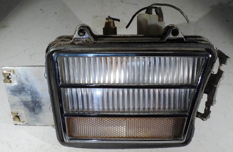 1972   Buick Electra     sidelight left front