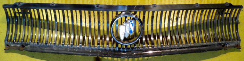 1960 Buick Electra   grill