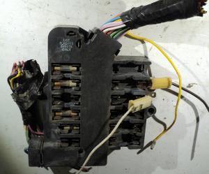 1961   Oldsmobile 98  AC        fuse holder