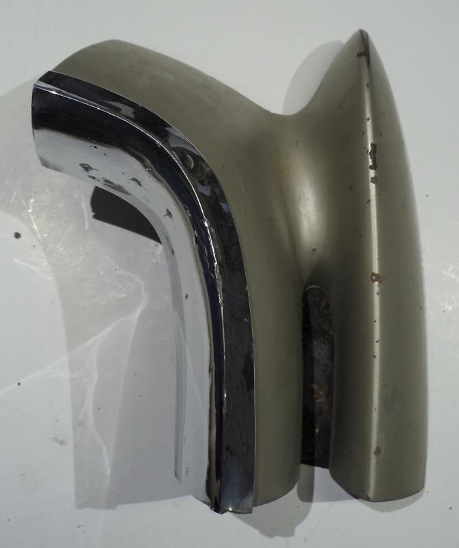 1962   Oldsmobile 98      fender extender left front