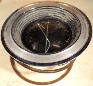 1958 Lincoln    steering wheel center + spring