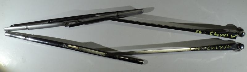 1956  Chrysler       wiper arms (pair)
