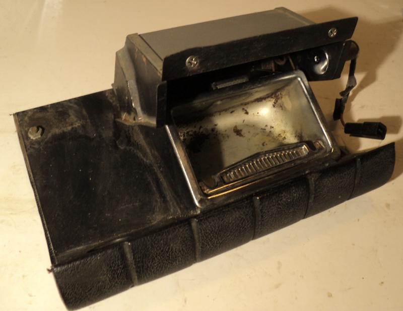 1962  Chrysler Imperial    ashtray