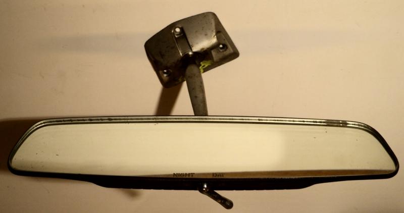 1968  Chrysler 300    backspegel  natt/dag