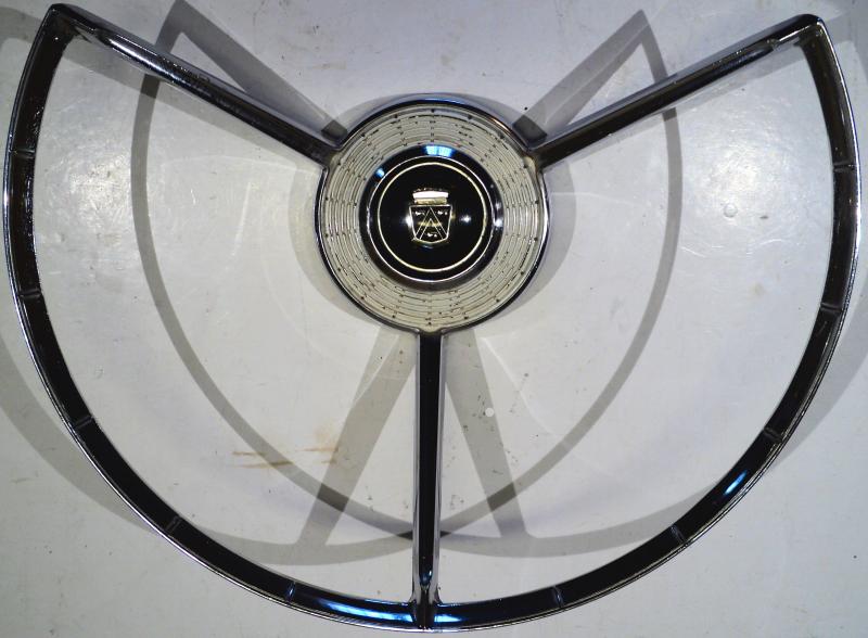 1958 Ford         horn ring