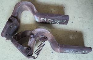 1959  Chrysler Imperial     door hinge (pair)  right front