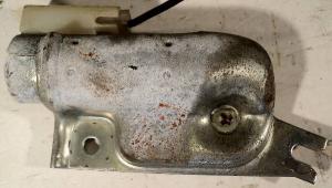 1973 Oldsmobile 98    elektriskt koffertlås