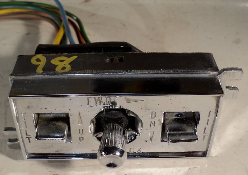 1973 Oldsmobile 98    power seat switch