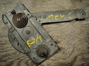 1957 Mercury Monterey    2dr ht   fönster vevmekanism       vänster bak