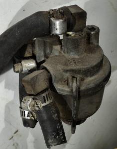 1961   Oldsmobile 98  AC fuel filter