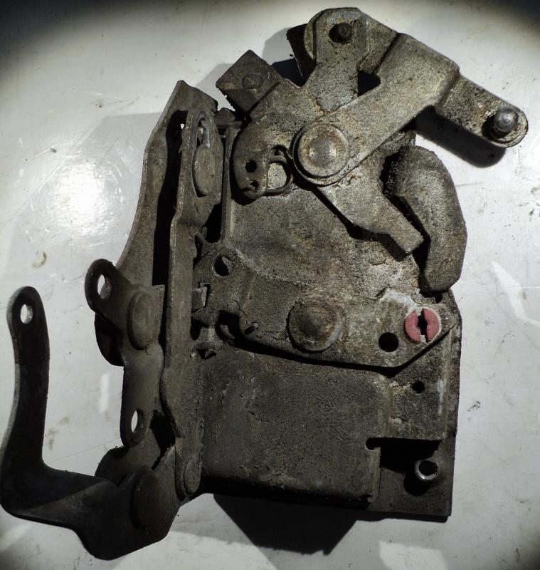 1970 Dodge Dart 2dr ht   lockcase left