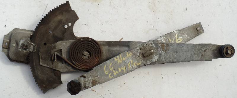1968 Buick Electra 2dr ht    window crank mechanism      right front