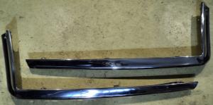 1968 Pontiac Catalina 2 dr cab moldings on cab arc        left and right