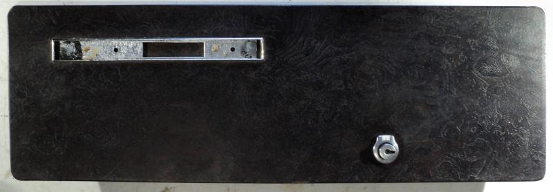 1967 Pontiac Bonneville   glove compartment door      (without key)