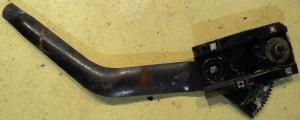 1961 1962 1963 1964 Ford   4dr sedan    window crank mechanism      left front