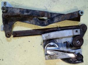 1961 Ford Galaxie   window crank mechanism      left front