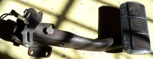 1960   Oldsmobile  pedal rack for car with brake servo