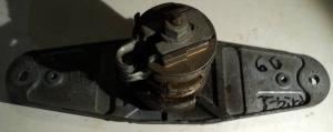 1960 Thunderbird    wiper mechanism middle part