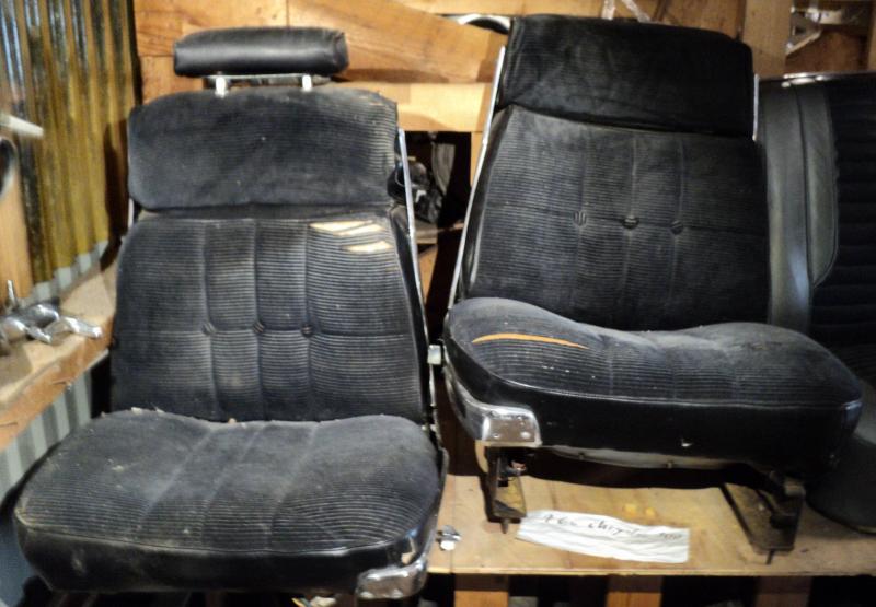 1966 Chrysler 300 2dr ht bucket seats,  need new upholstery       left and right.  Only in stor