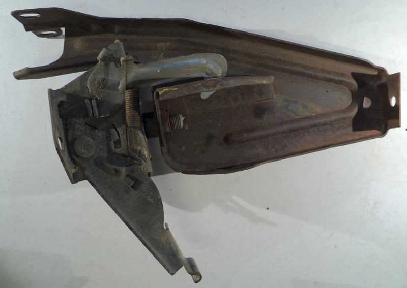 1960   Buick      hood lock