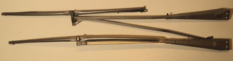 1970   Cadillac     wiper arms (pair)   