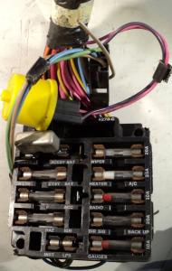 1968 Buick Electra   fuse holder