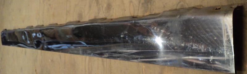1960   Buick Electra  2dr ht   rocker panel molding left (there are always few marks and or bumps). Note only in stor