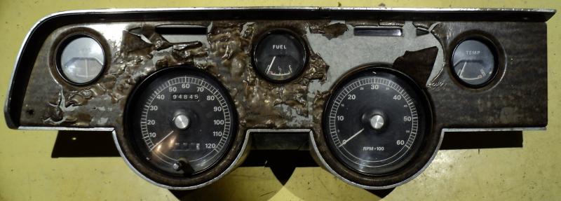 1967 Ford cougar        instrument housing with tachometer
