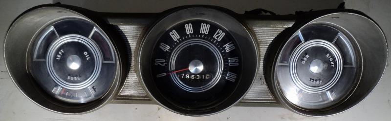 1963 Ford Fairlane   instrumenthus  hastighetsmätare, tankmätare, tempmätare