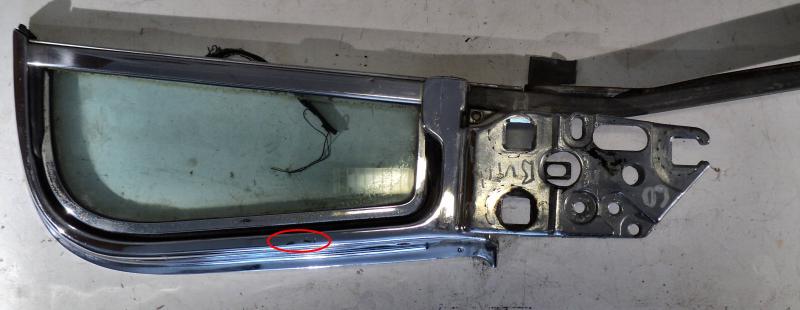 1960 Buick 2dr ht      ventilation window unit  right  (U-channel rail bent)