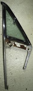 1968  Chrysler 300   2dr ht  ventilation window unit    right